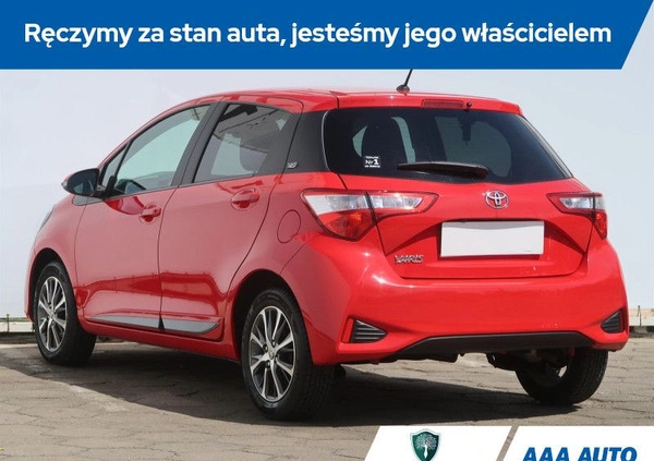 Toyota Yaris cena 55000 przebieg: 49858, rok produkcji 2020 z Drobin małe 106